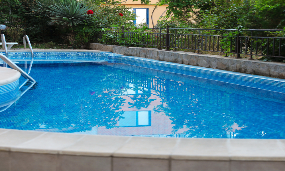 How to Choose the Right Inground Pool Option for Your Home