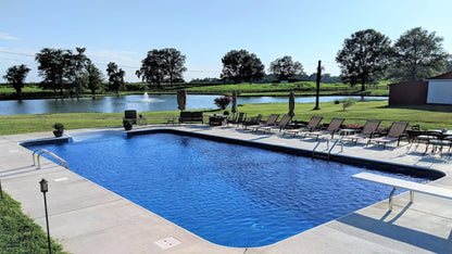 16’ × 32’ — Family Favorite